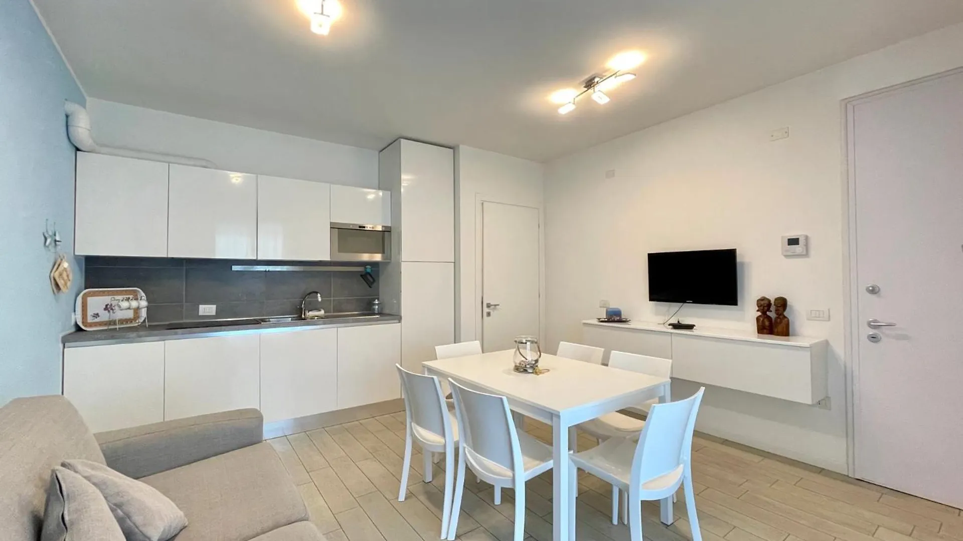 Appartamenti Wave Village 2 - Carraro Immobiliare Jesolo - Family Apartments