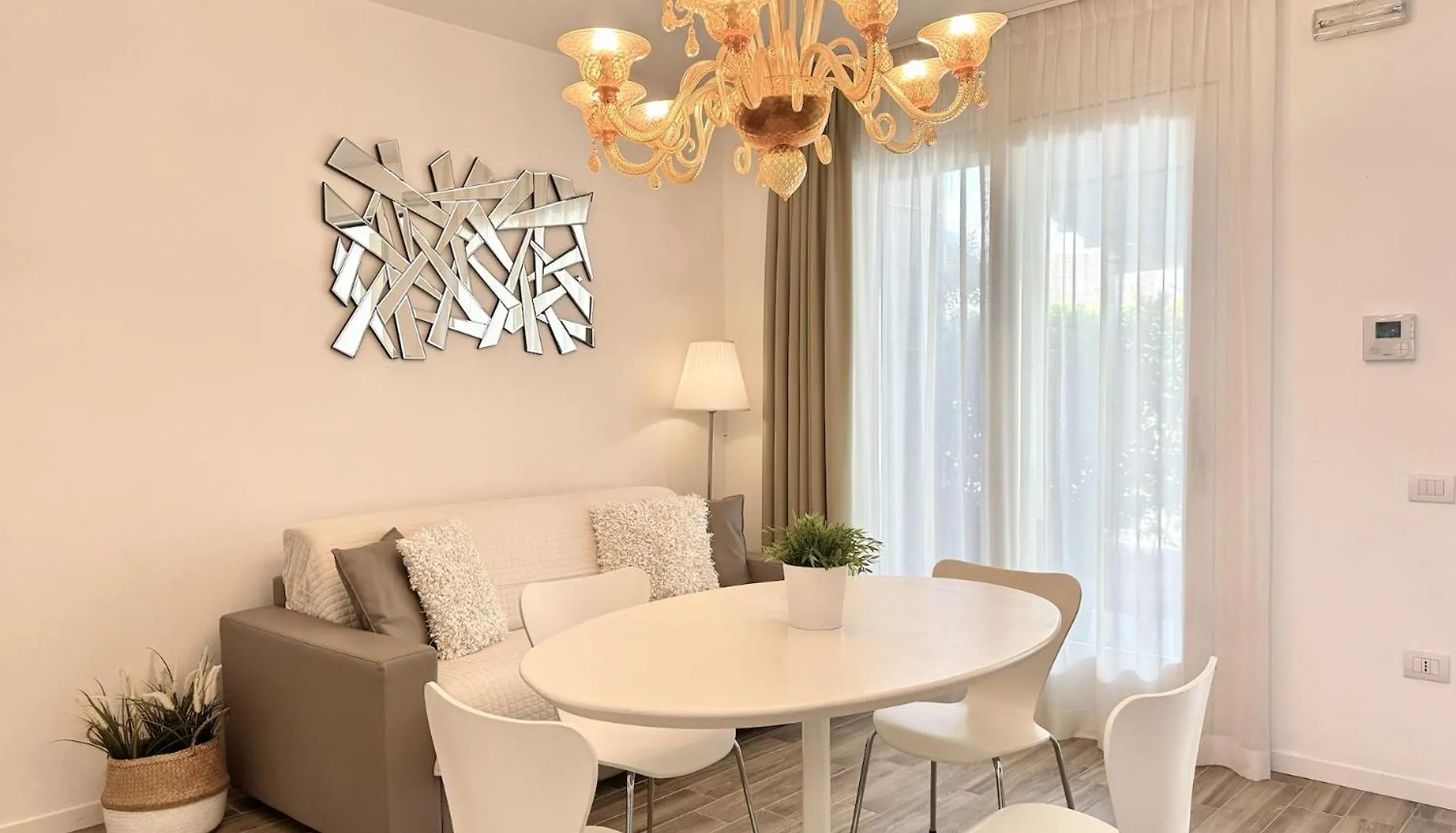 Appartamenti Wave Village 2 - Carraro Immobiliare Jesolo - Family Apartments Lido di Jesolo